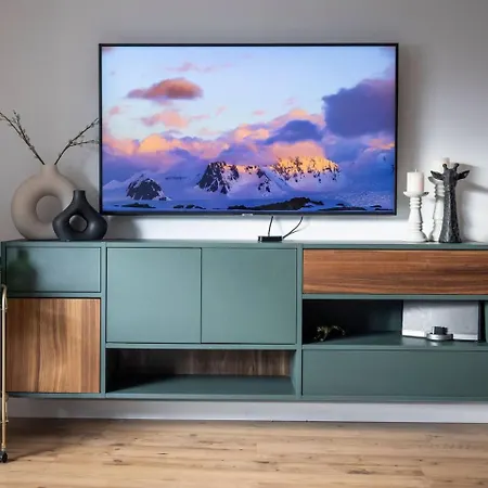 Апартаменты La Ruinette - Modern 1 Bed, 3 Mins From Cable Car *